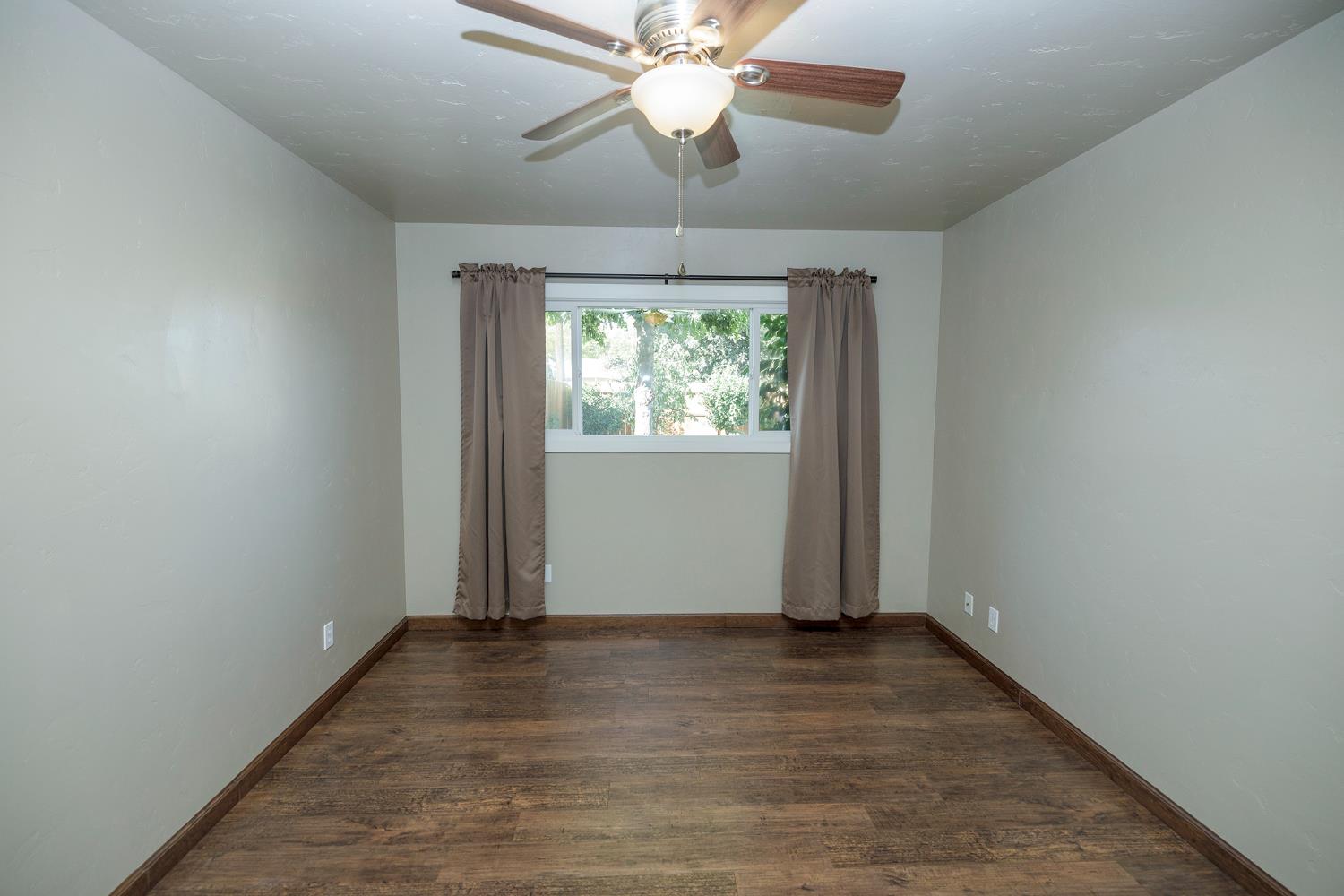 917 Whittier, Modesto, CA 95350