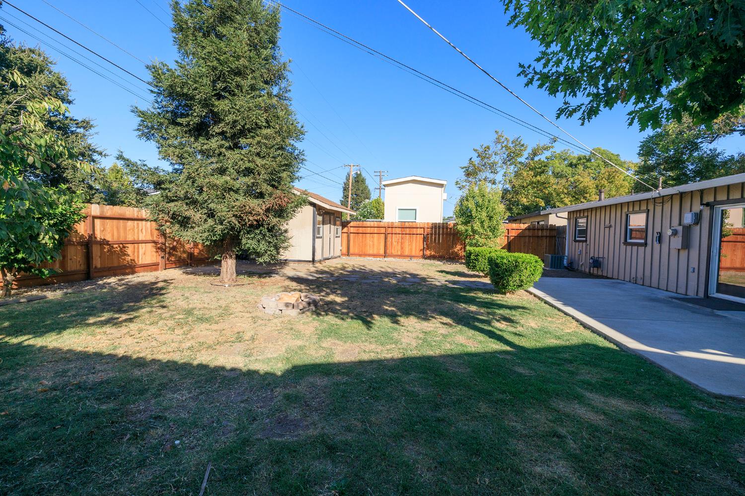 917 Whittier, Modesto, CA 95350