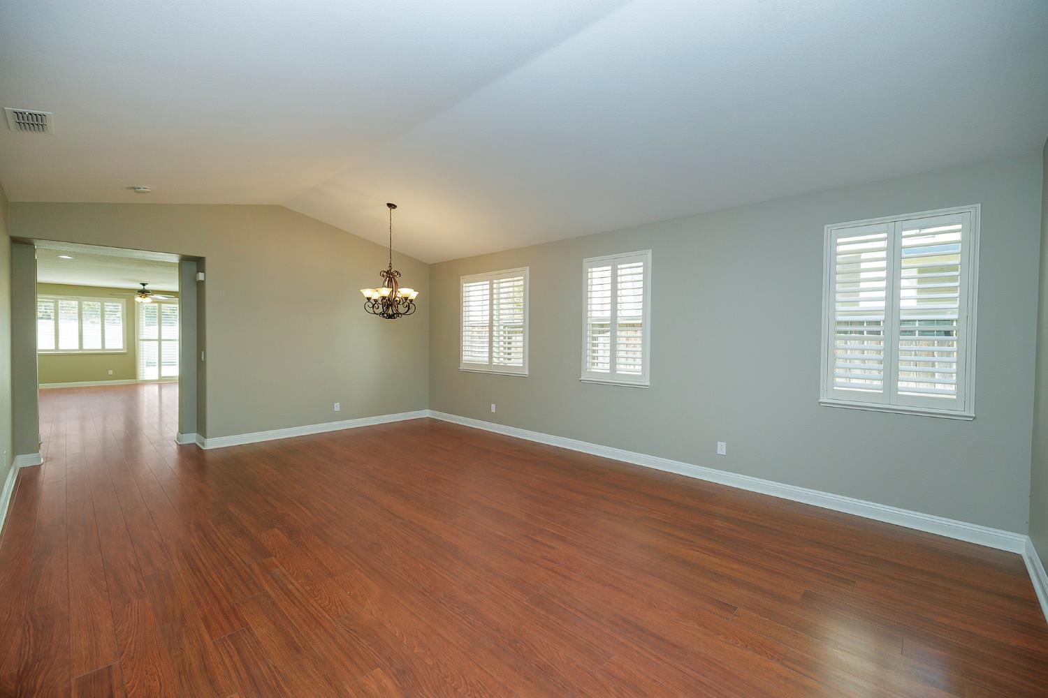20633 Sarazen Pl, Patterson, CA 95363