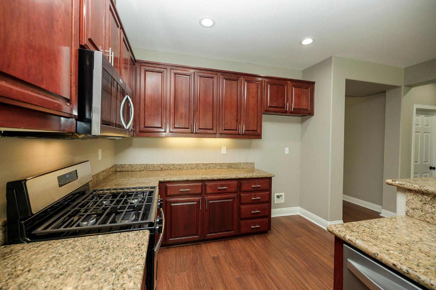 20633 Sarazen Pl, Patterson, CA 95363
