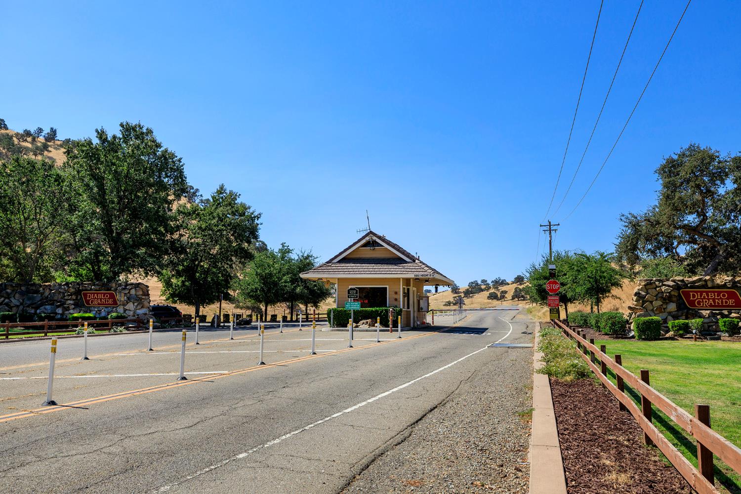 20633 Sarazen Pl, Patterson, CA 95363