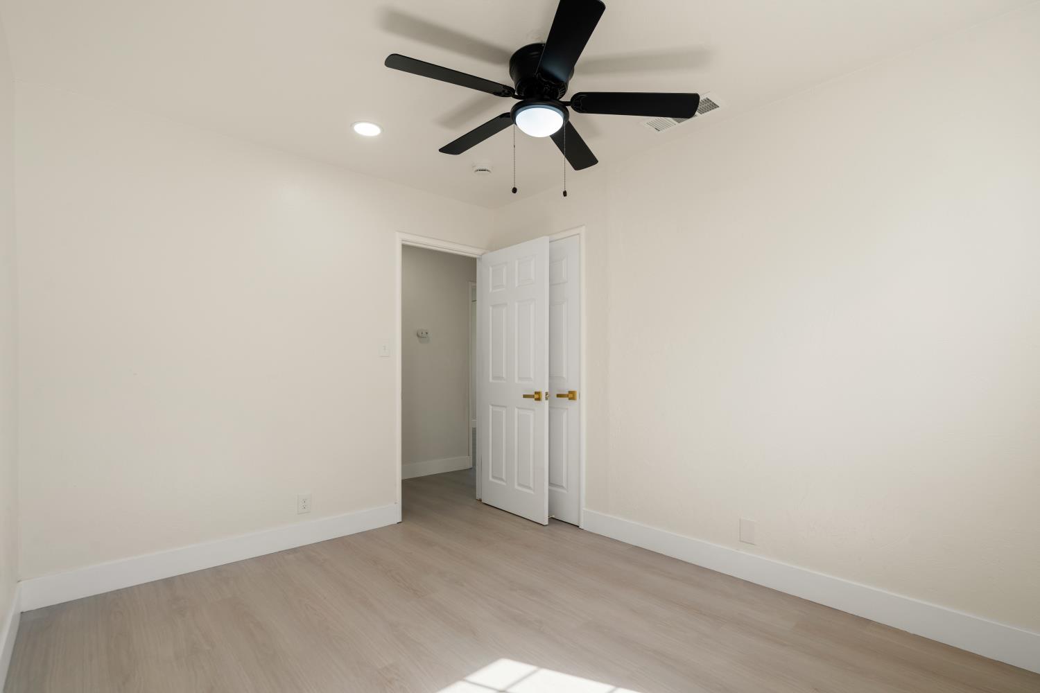 1429 Brannon Ave, Modesto, CA 95350