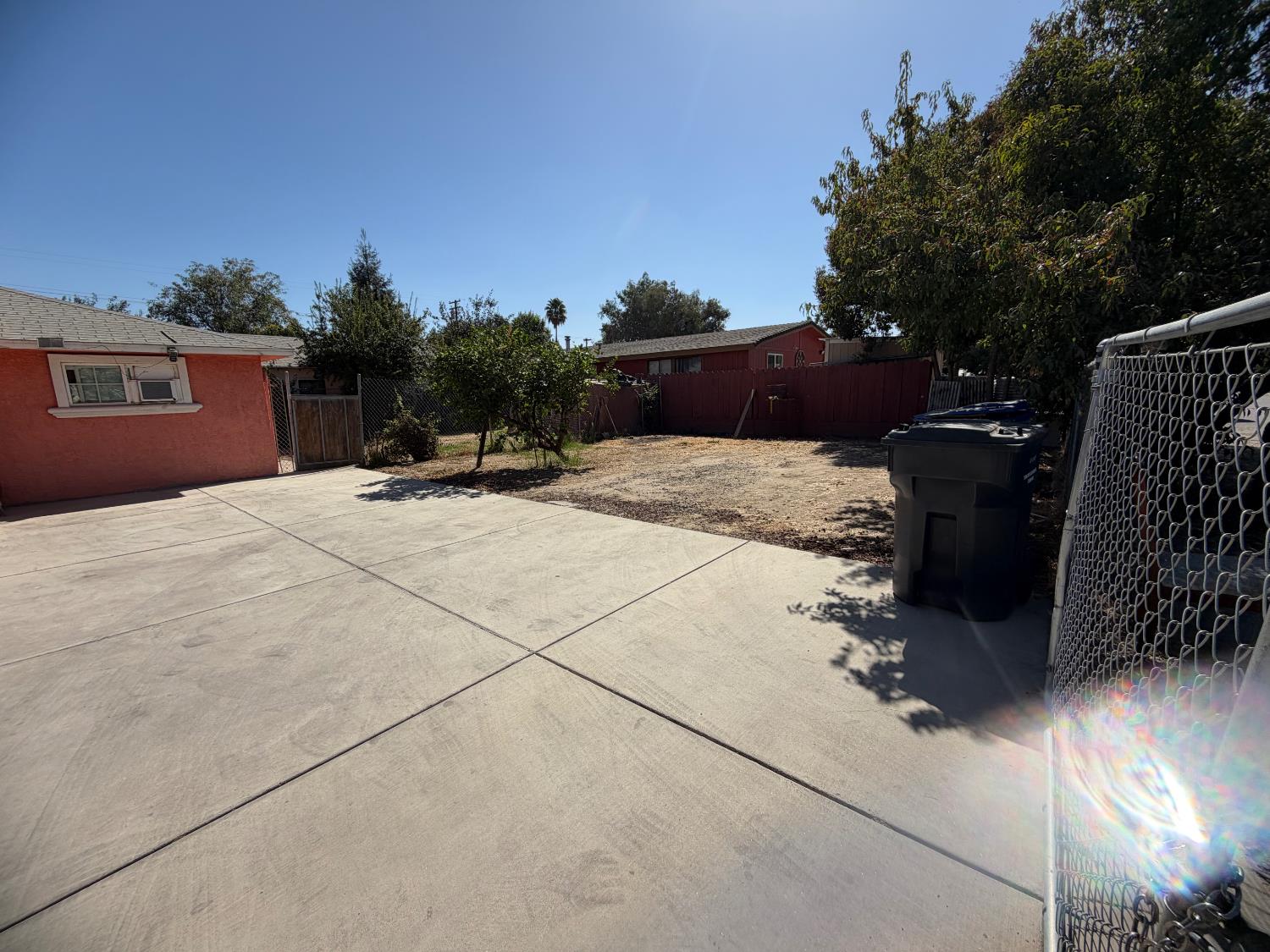 802 wheatley, Modesto, CA 95351