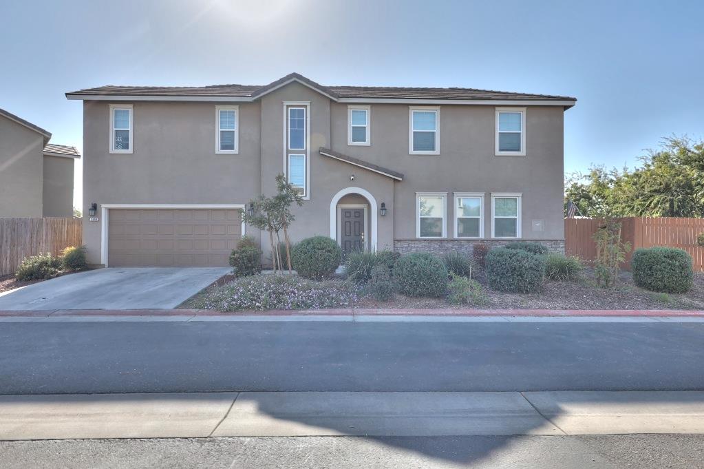 2995 Masterson Ln, Merced, CA 95348