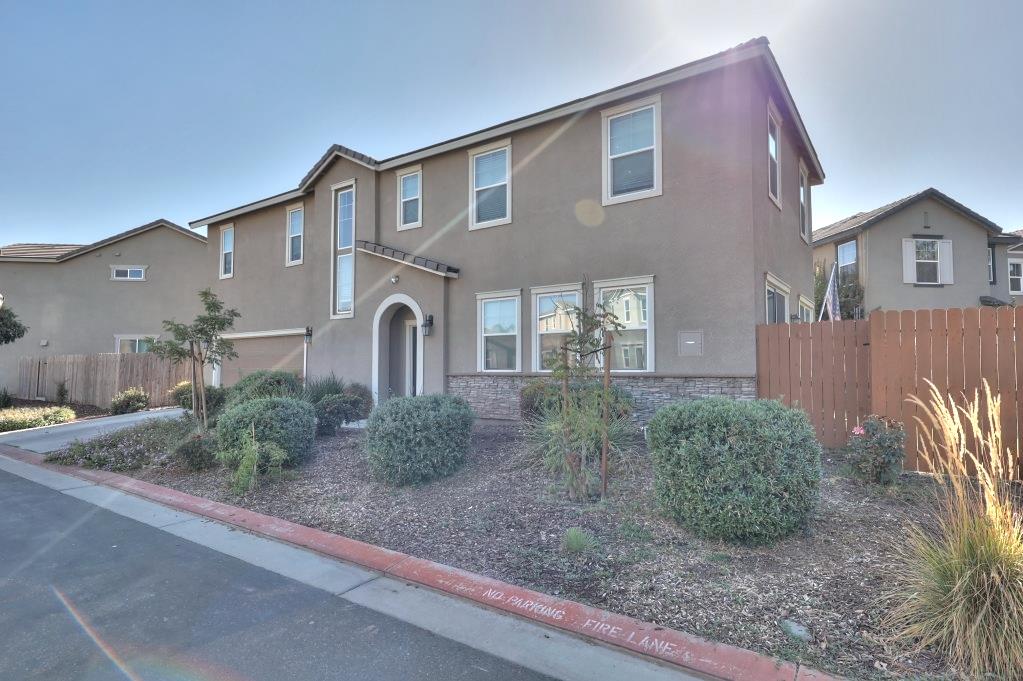 2995 Masterson Ln, Merced, CA 95348