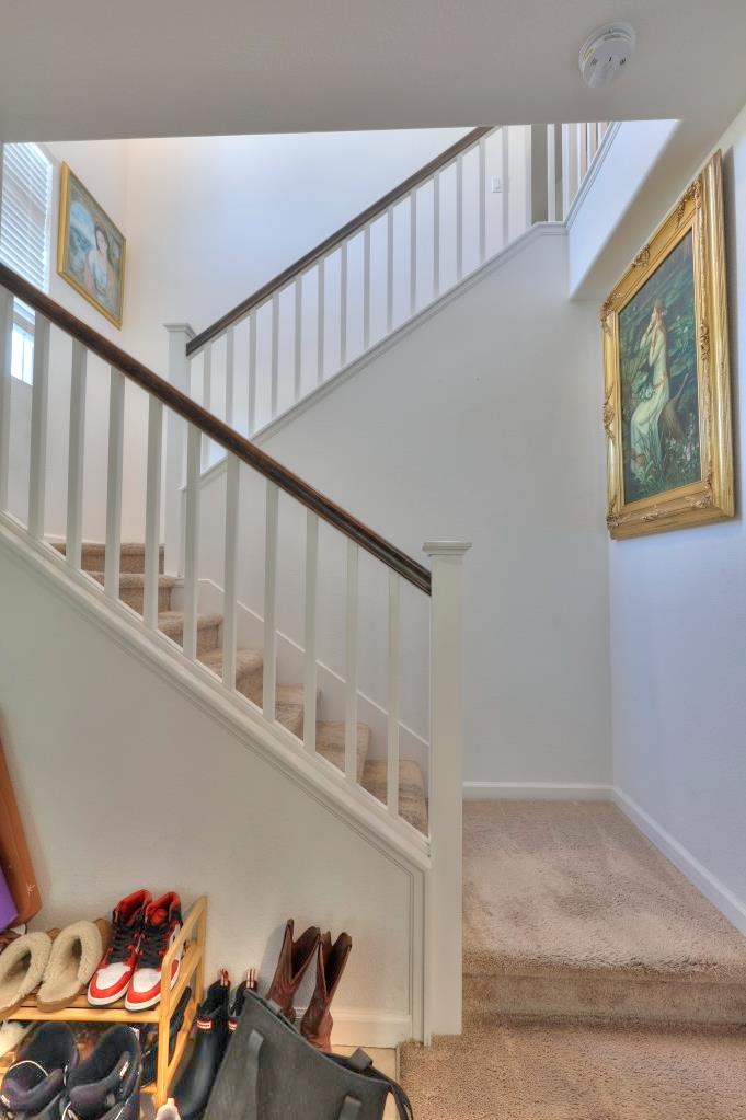 2995 Masterson Ln, Merced, CA 95348