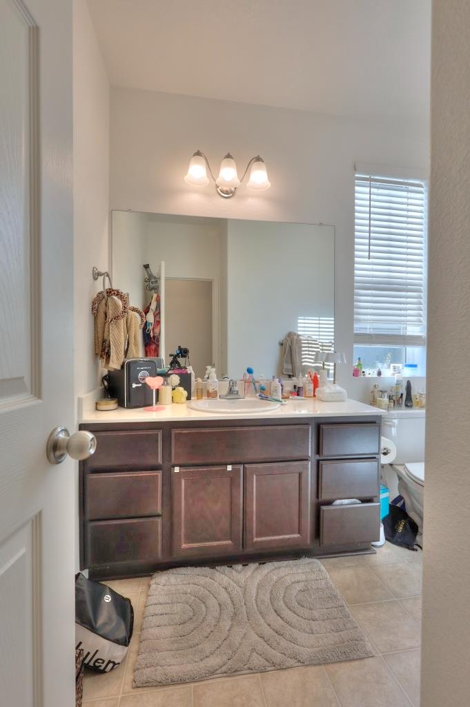 2995 Masterson Ln, Merced, CA 95348