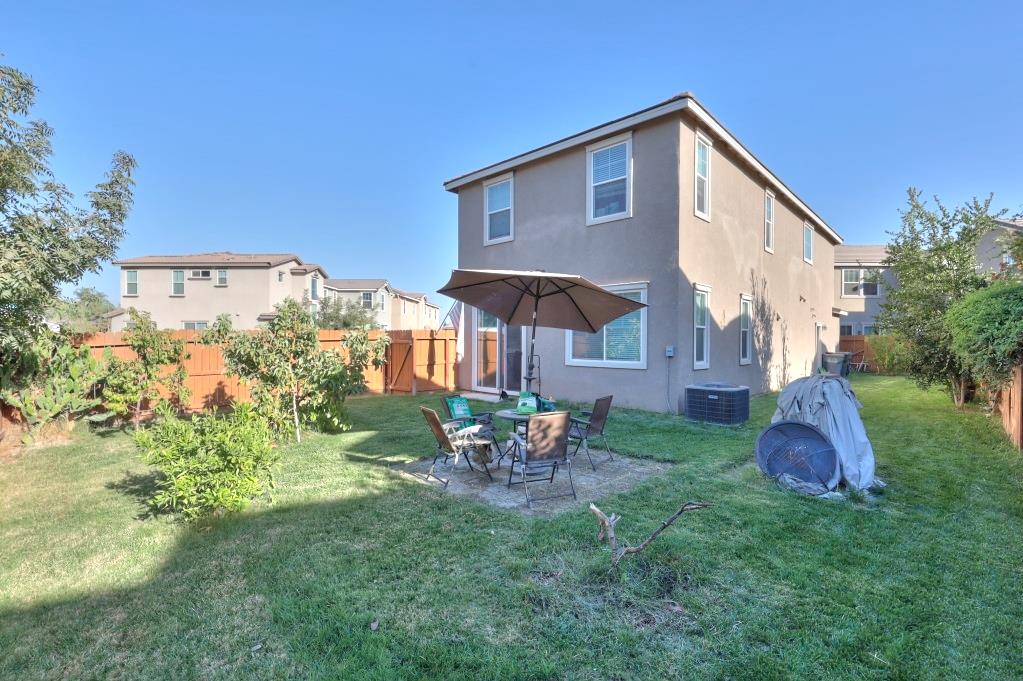 2995 Masterson Ln, Merced, CA 95348
