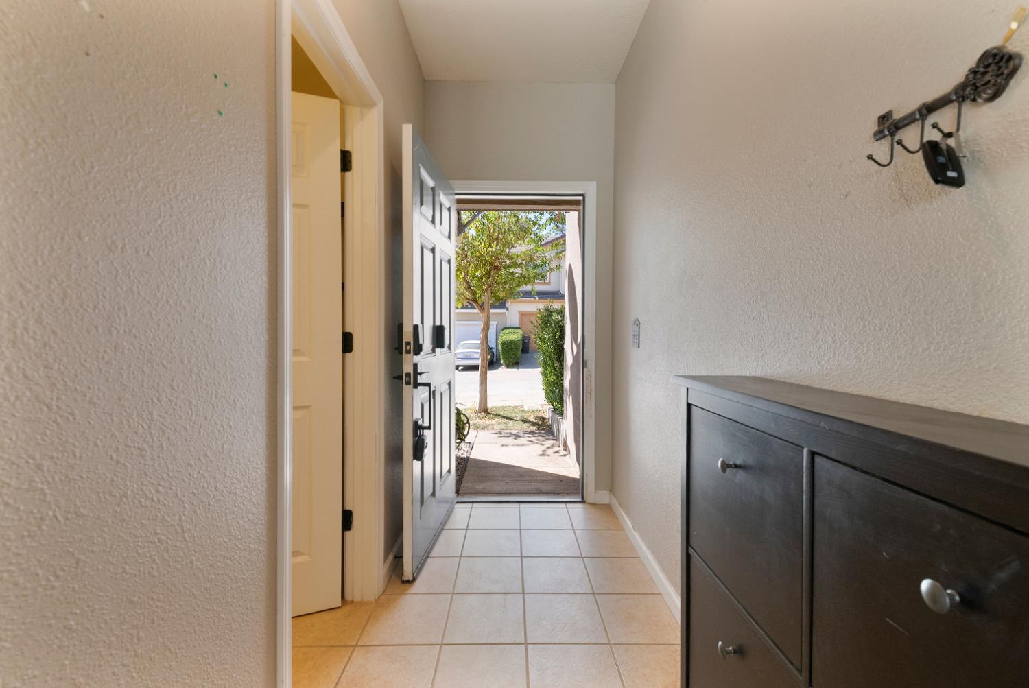 211 Bridle Point Cir, Copperopolis, CA 95228