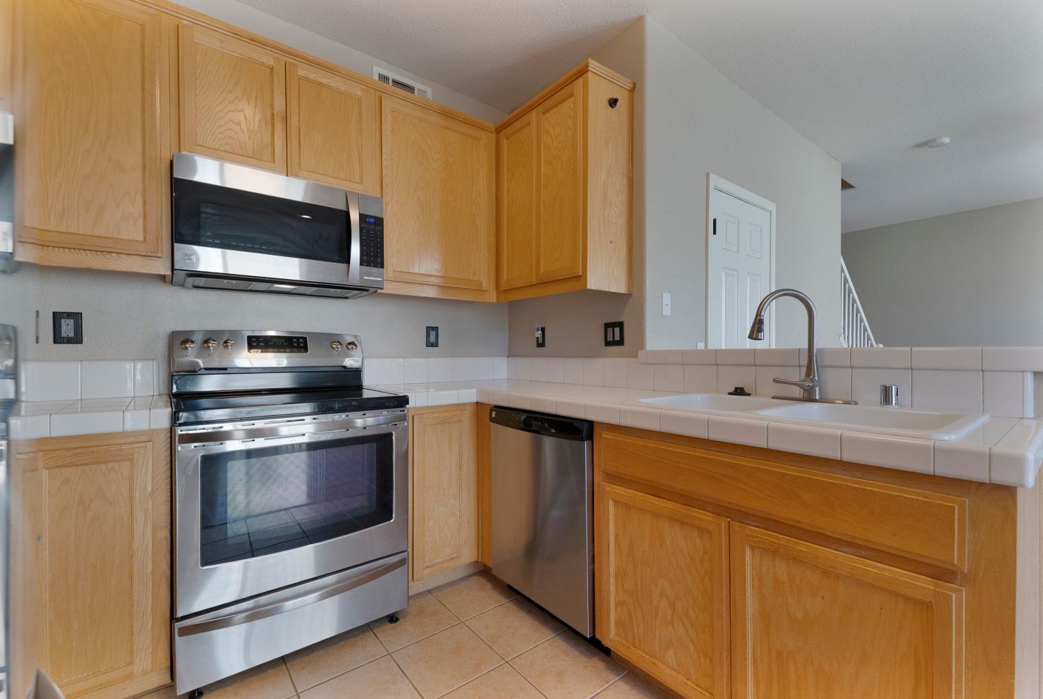 211 Bridle Point Cir, Copperopolis, CA 95228