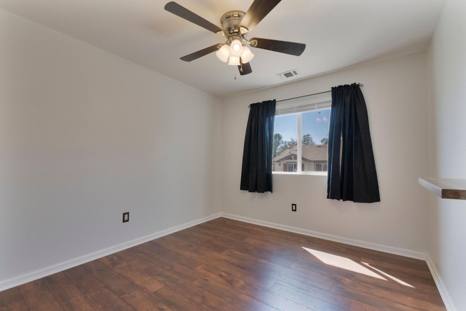 211 Bridle Point Cir, Copperopolis, CA 95228