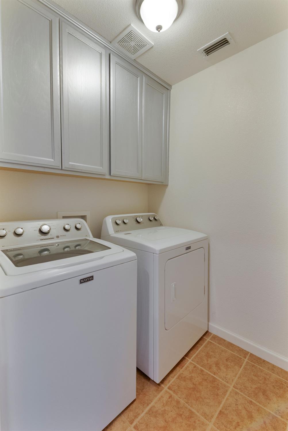 211 Bridle Point Cir, Copperopolis, CA 95228