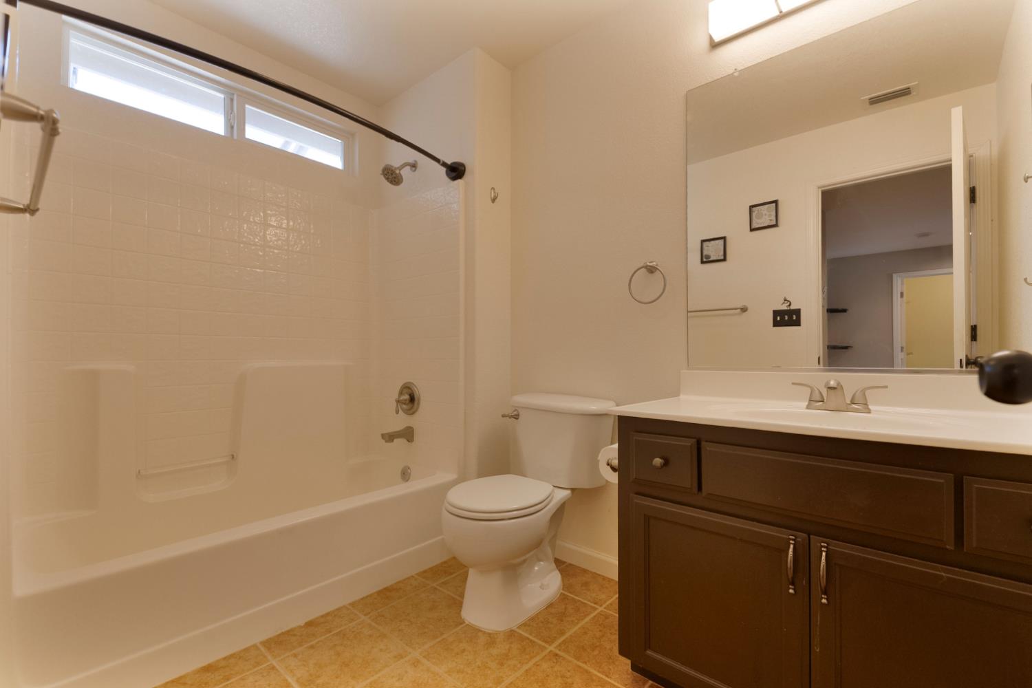 211 Bridle Point Cir, Copperopolis, CA 95228