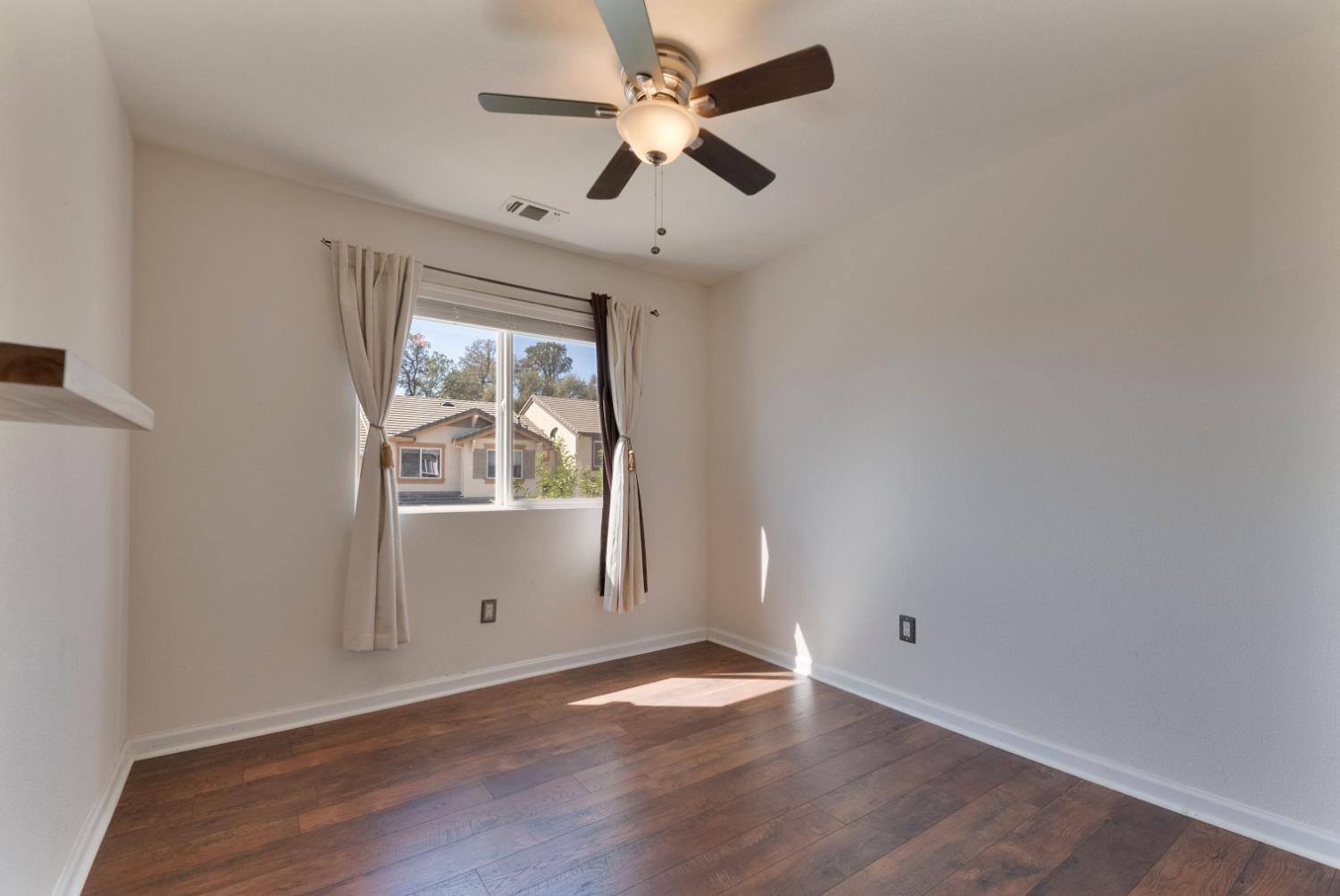 211 Bridle Point Cir, Copperopolis, CA 95228