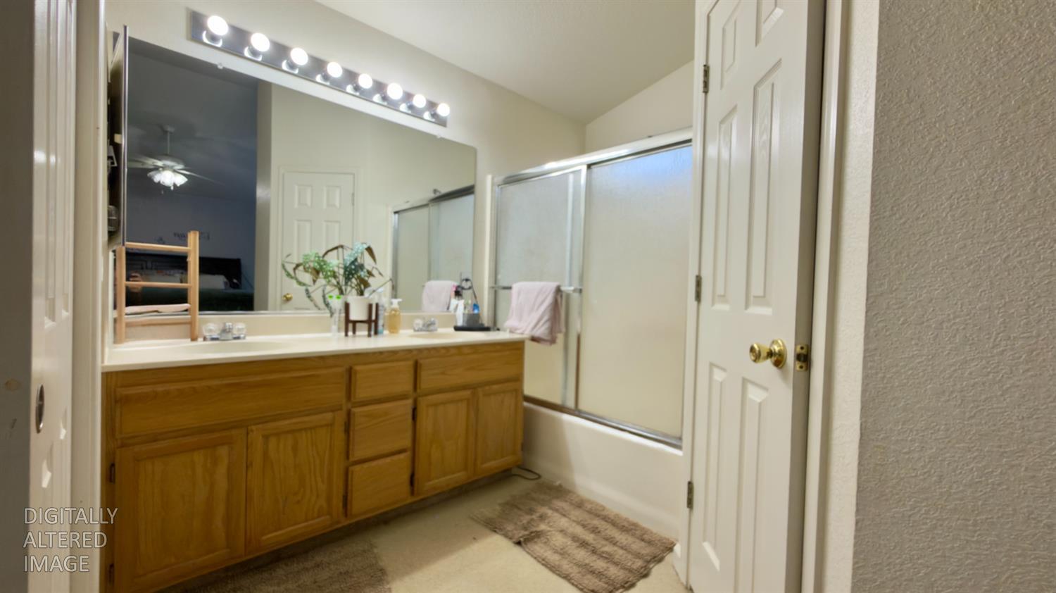 781 Hackett Rd, Ceres, CA 95307