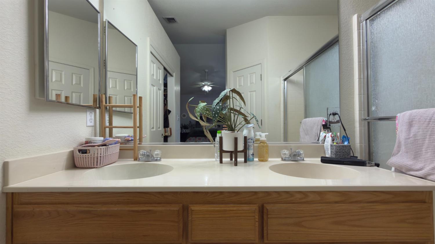 781 Hackett Rd, Ceres, CA 95307