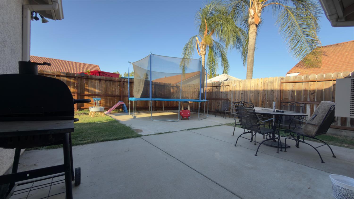 781 Hackett Rd, Ceres, CA 95307