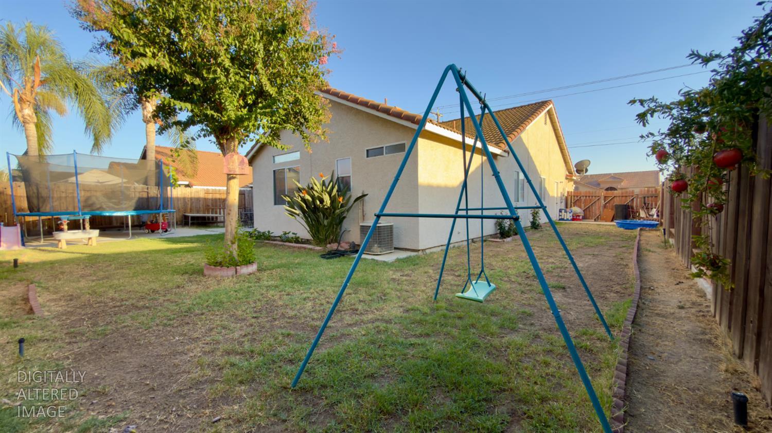 781 Hackett Rd, Ceres, CA 95307