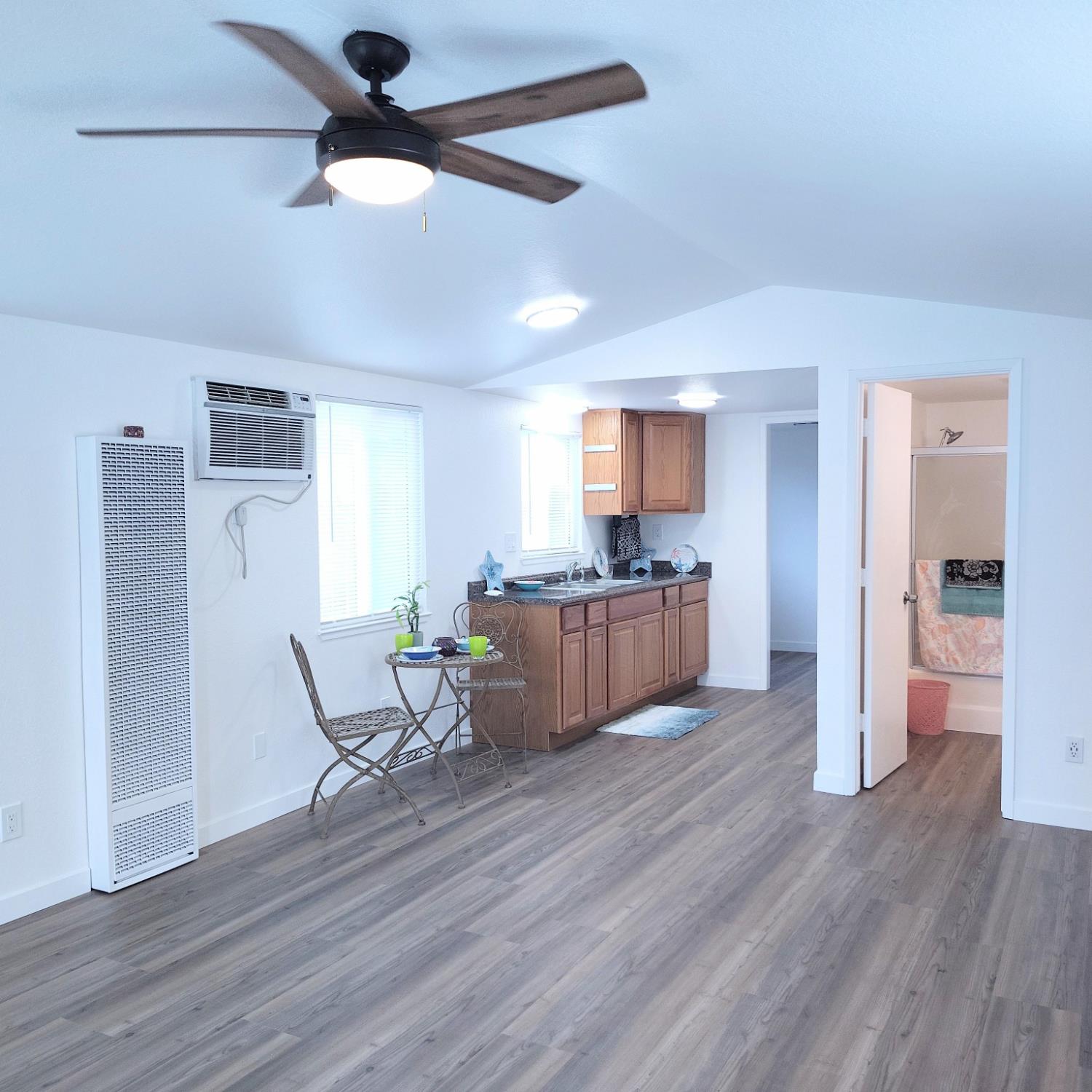 1540 Teresa St, Modesto, CA 95350