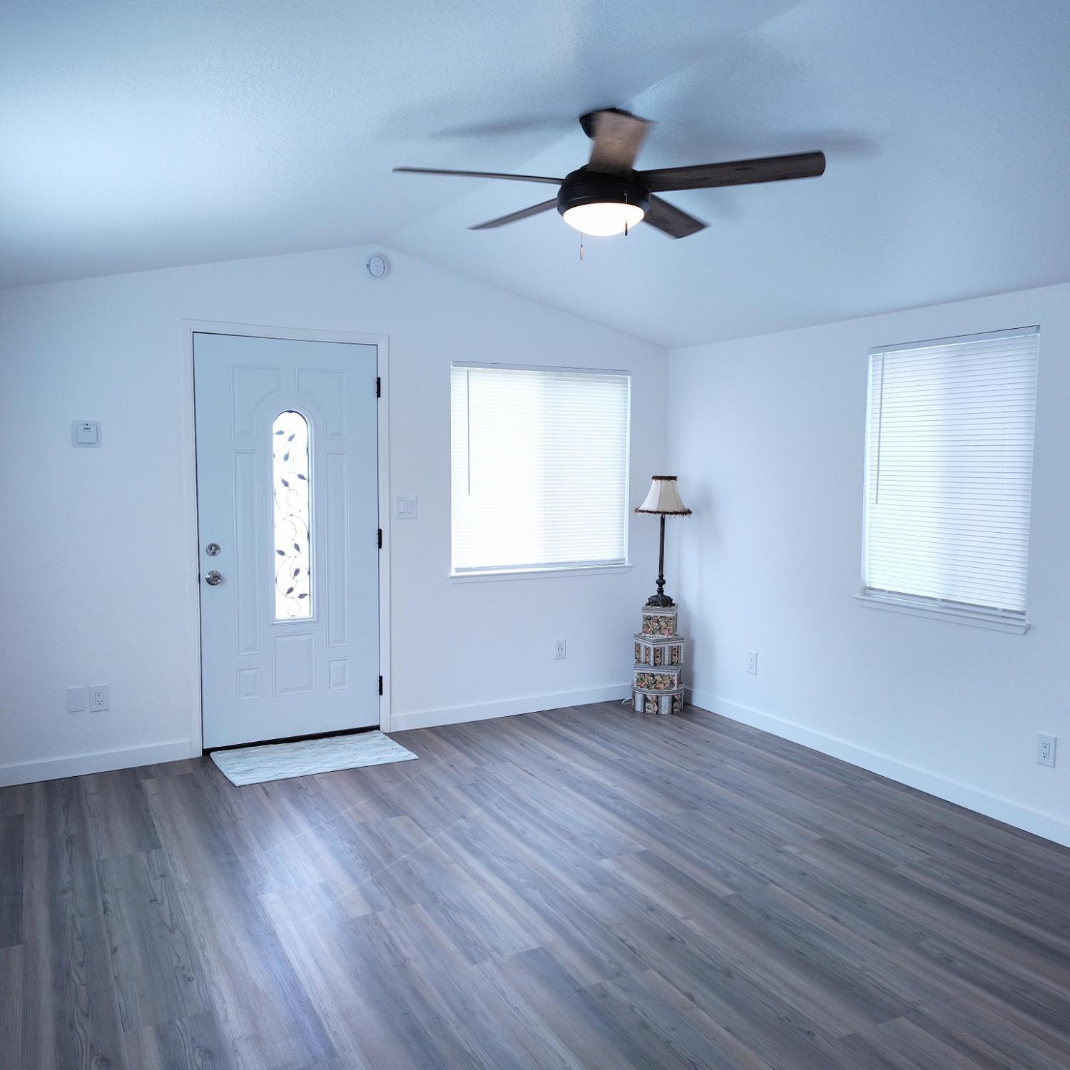 1540 Teresa St, Modesto, CA 95350
