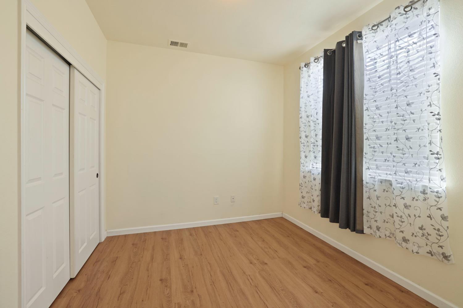 1435 Mesa Creek Dr, Patterson, CA 95363