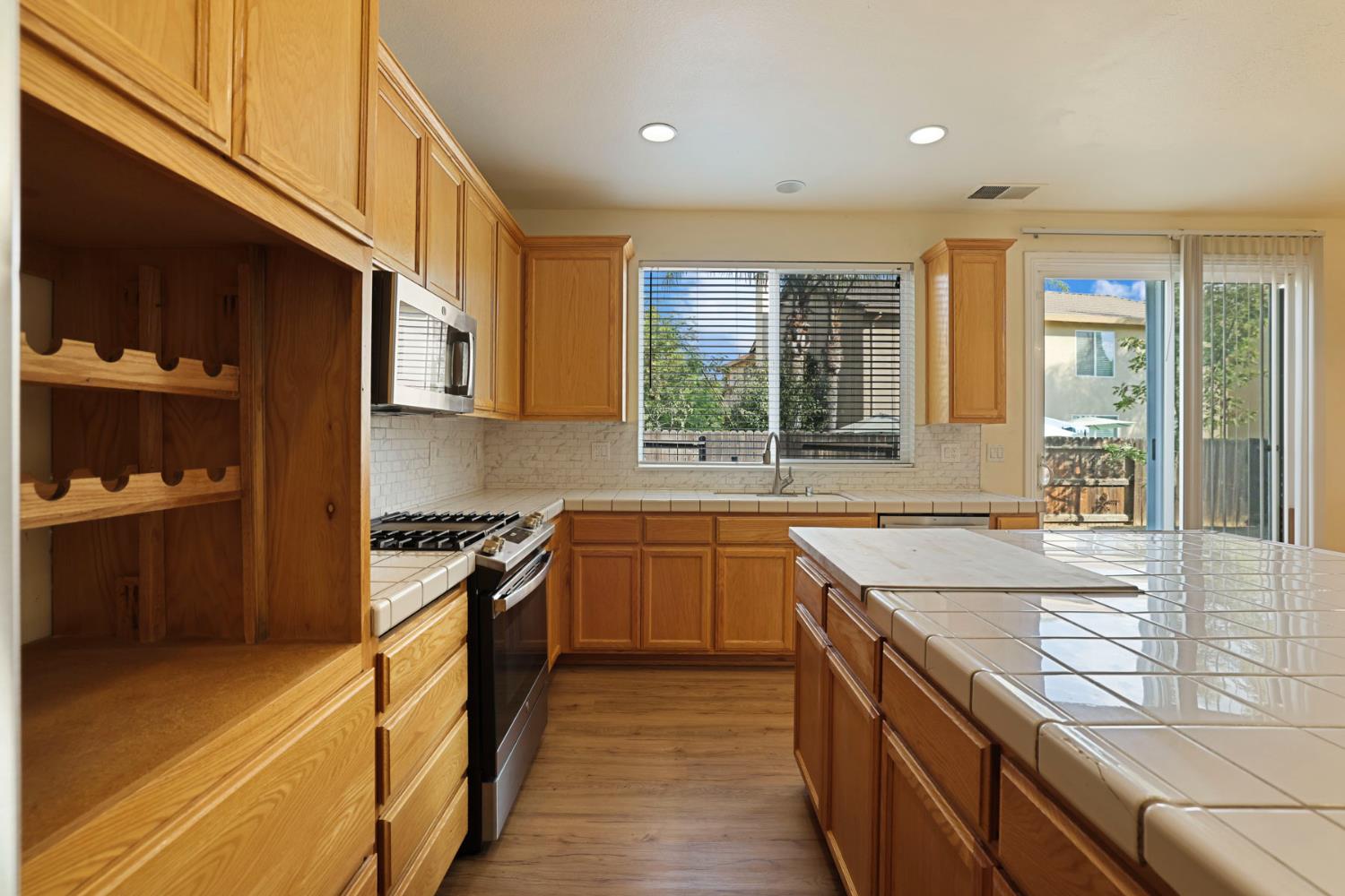 1435 Mesa Creek Dr, Patterson, CA 95363