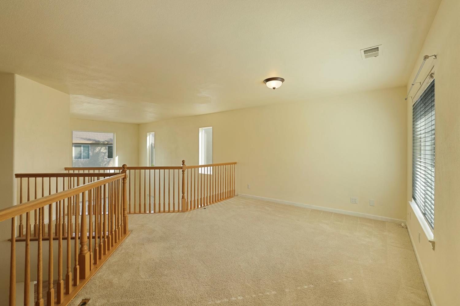 1435 Mesa Creek Dr, Patterson, CA 95363