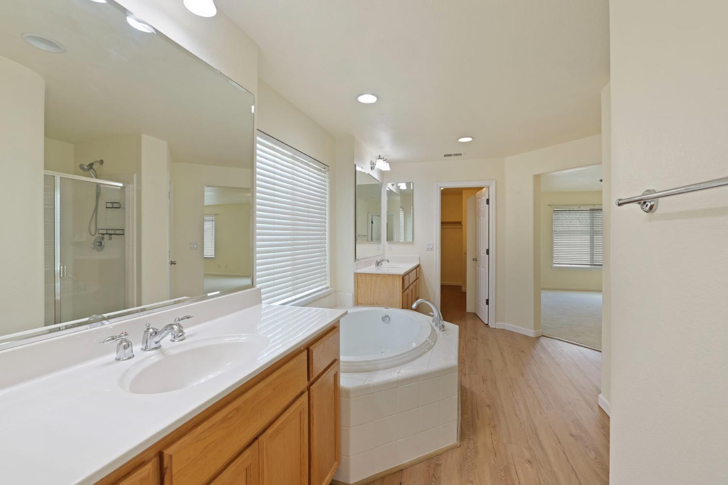 1435 Mesa Creek Dr, Patterson, CA 95363