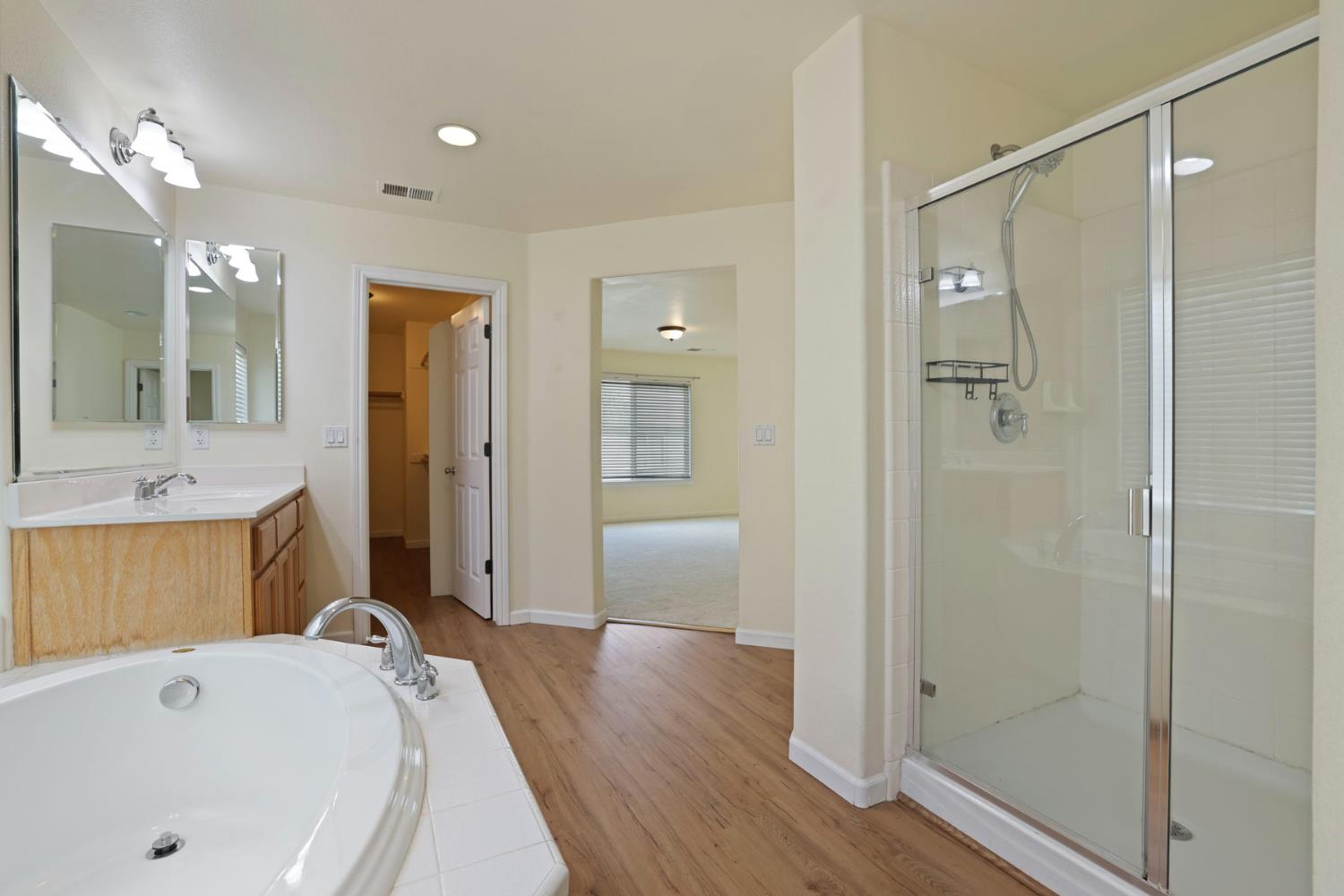 1435 Mesa Creek Dr, Patterson, CA 95363