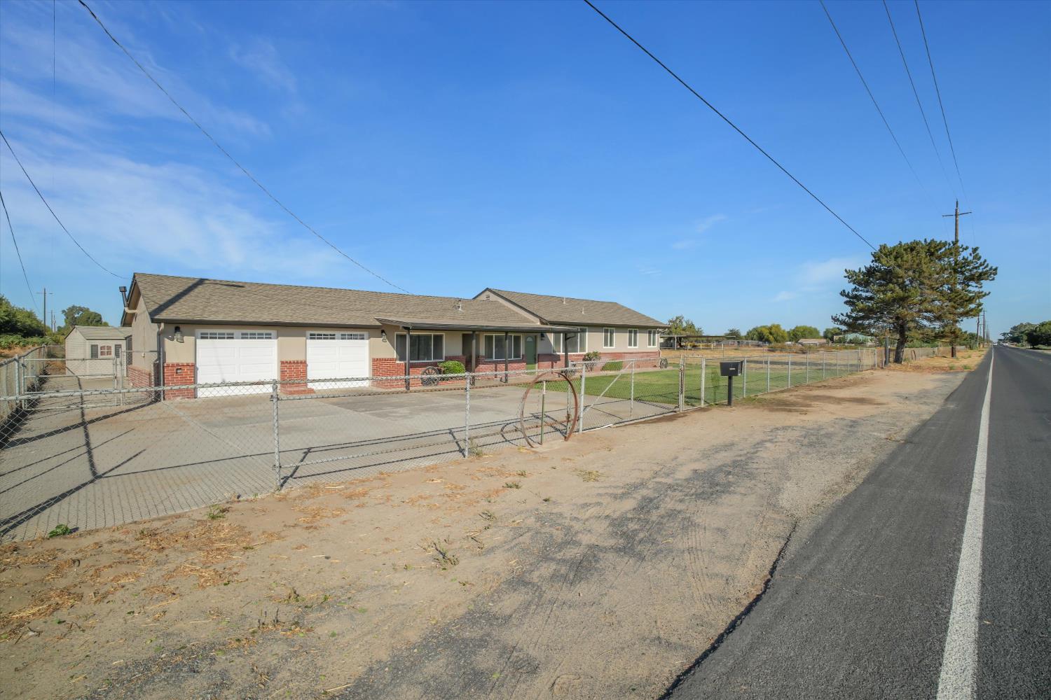 21913 S Airport Way, Manteca, CA 95337