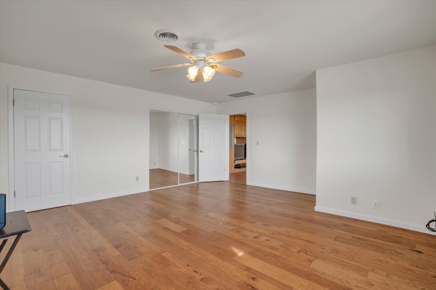 21913 S Airport Way, Manteca, CA 95337
