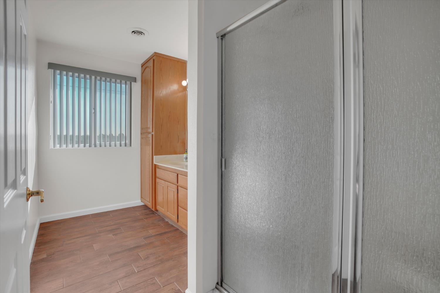 21913 S Airport Way, Manteca, CA 95337