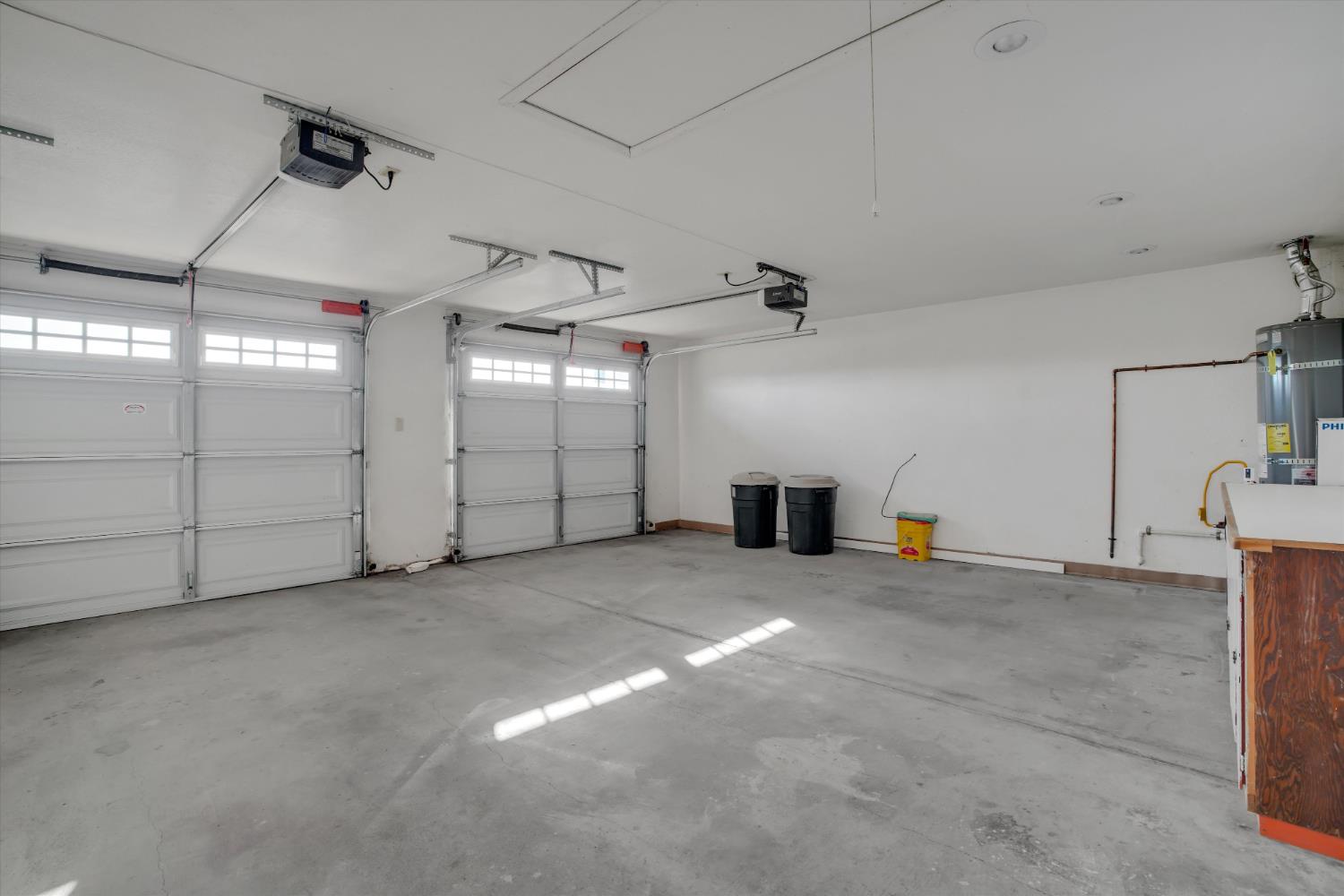 21913 S Airport Way, Manteca, CA 95337