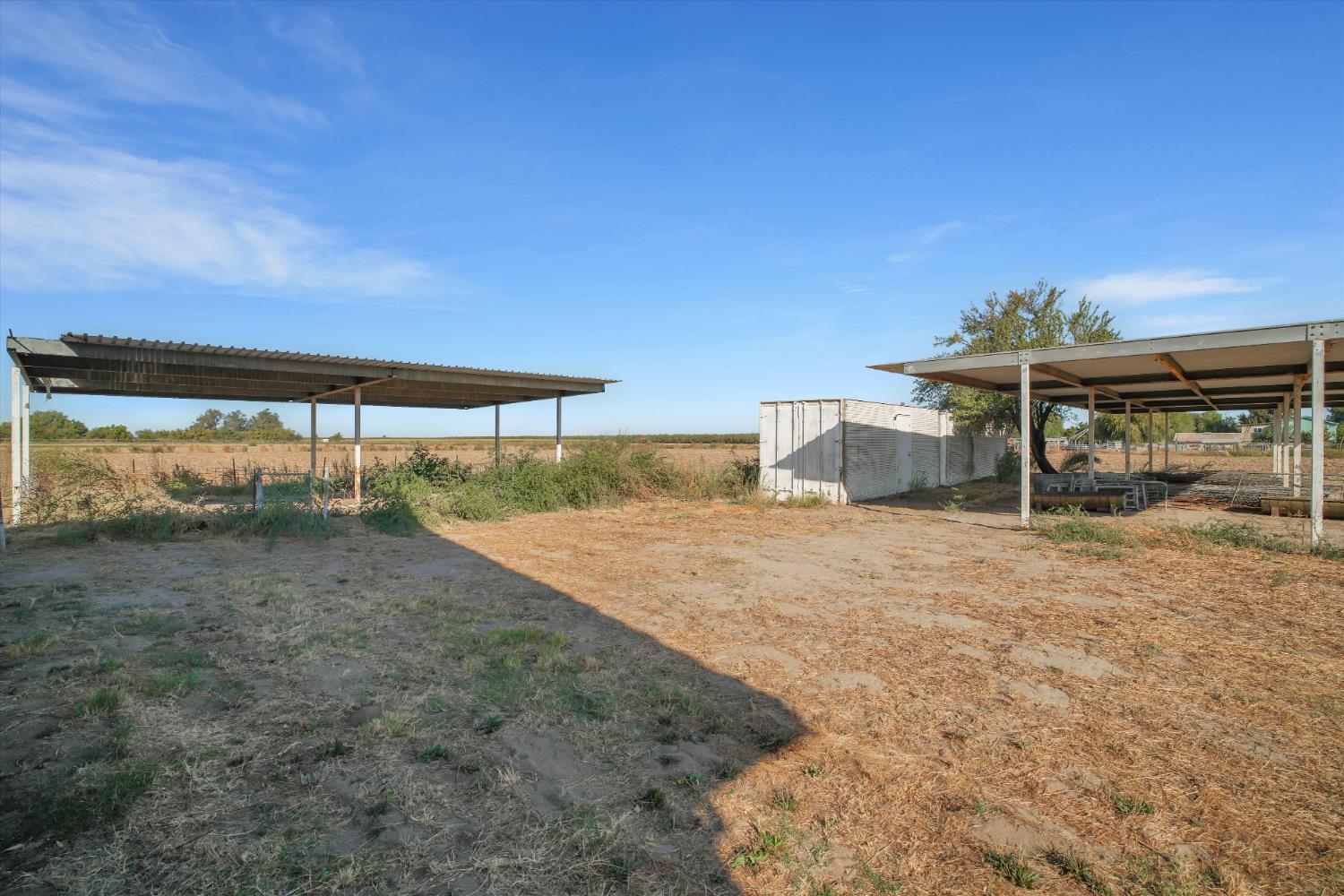 21913 S Airport Way, Manteca, CA 95337