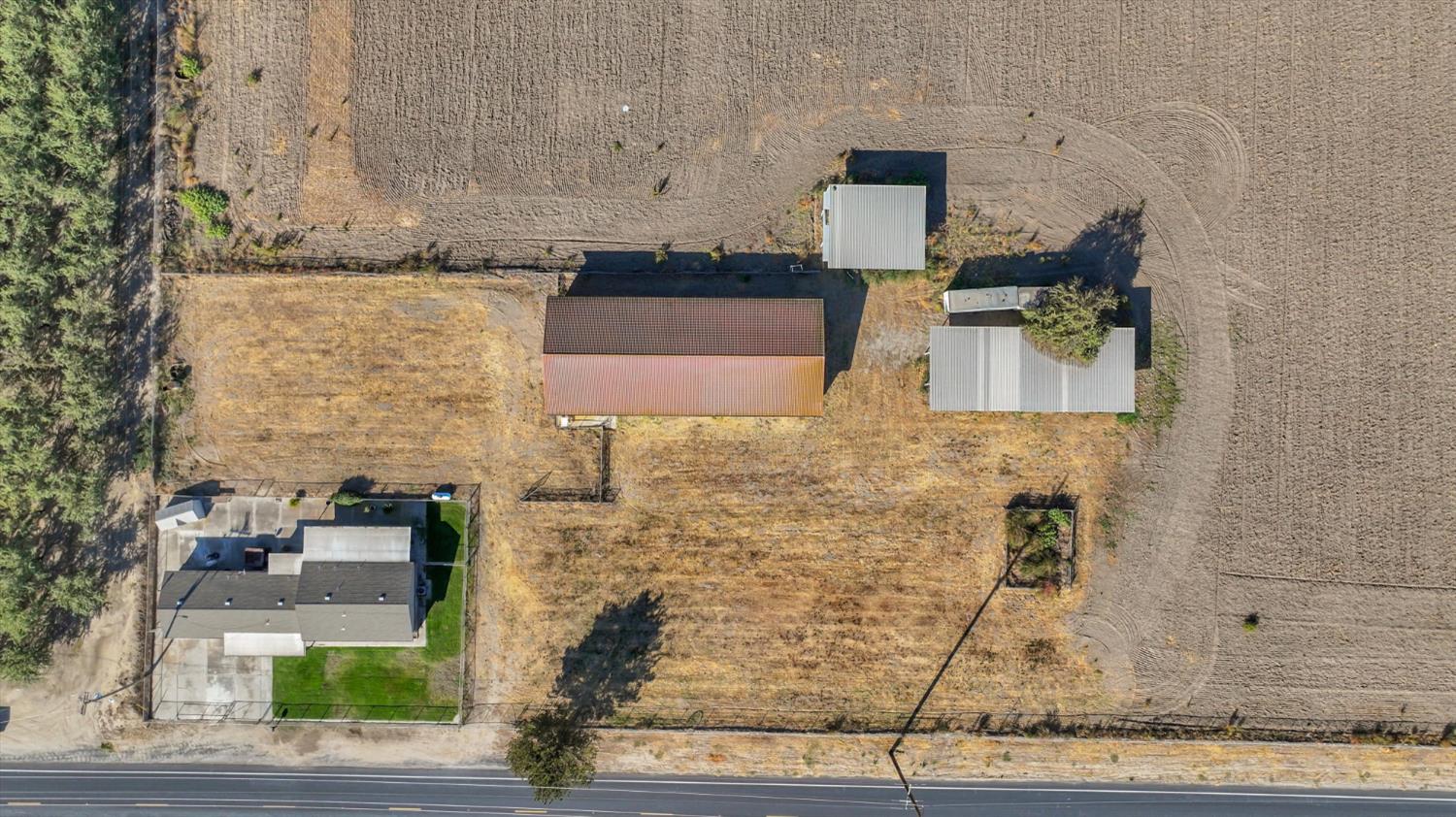 21913 S Airport Way, Manteca, CA 95337