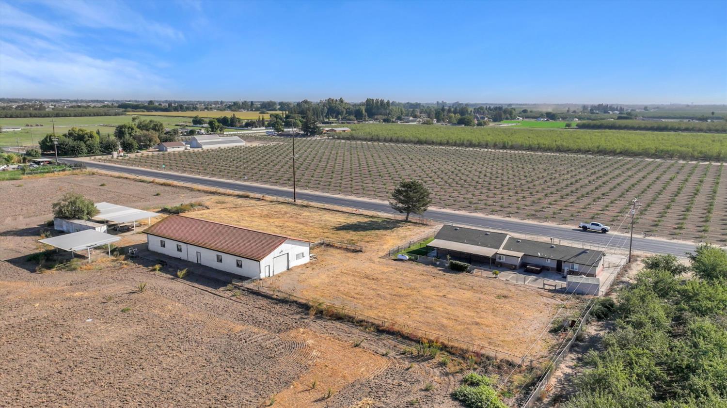 21913 S Airport Way, Manteca, CA 95337