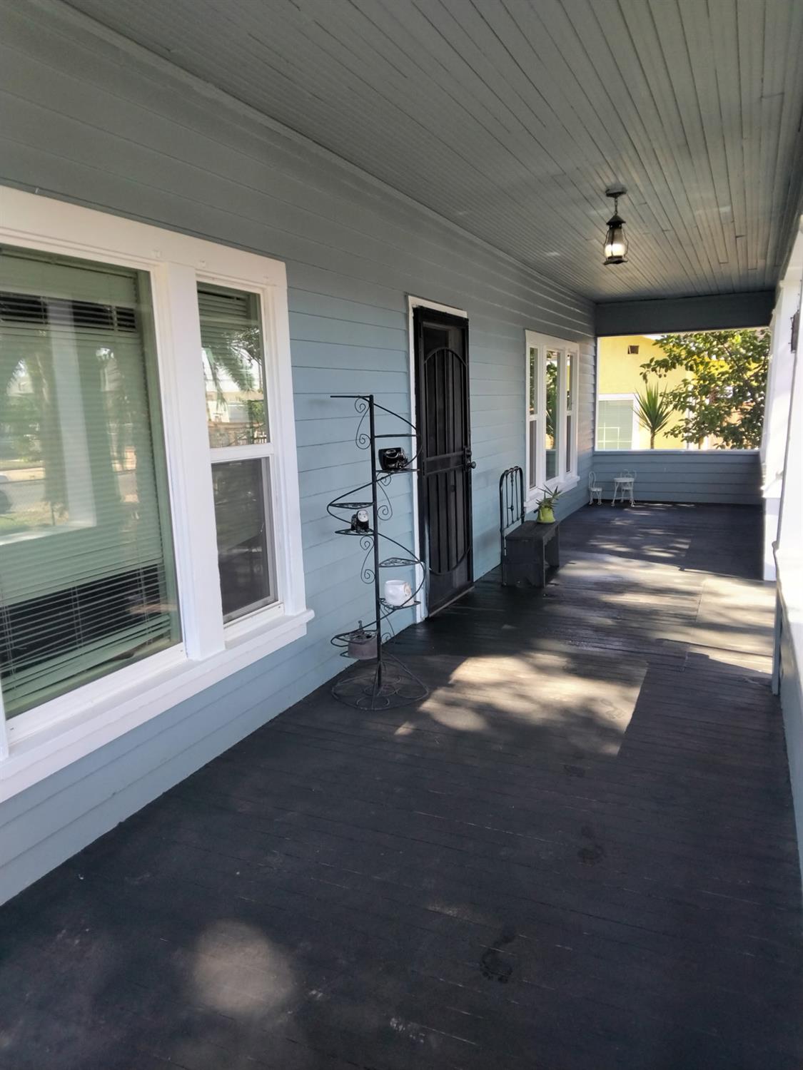 117 Angelus St, Turlock, CA 95380