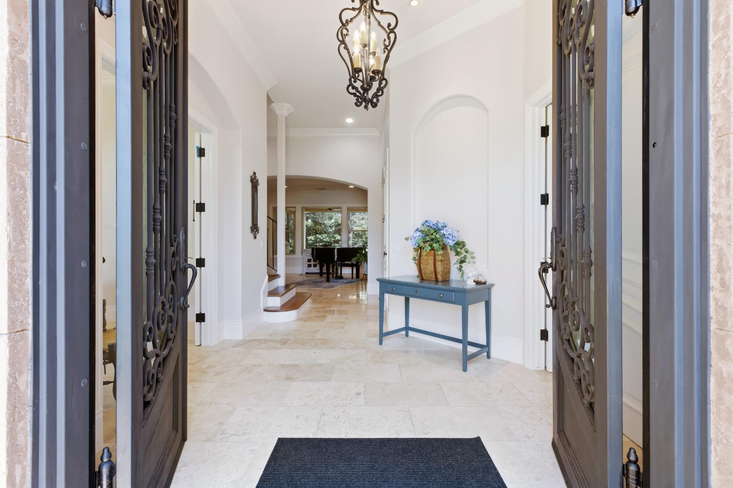 91 Knolls Ct, Copperopolis, CA 95228