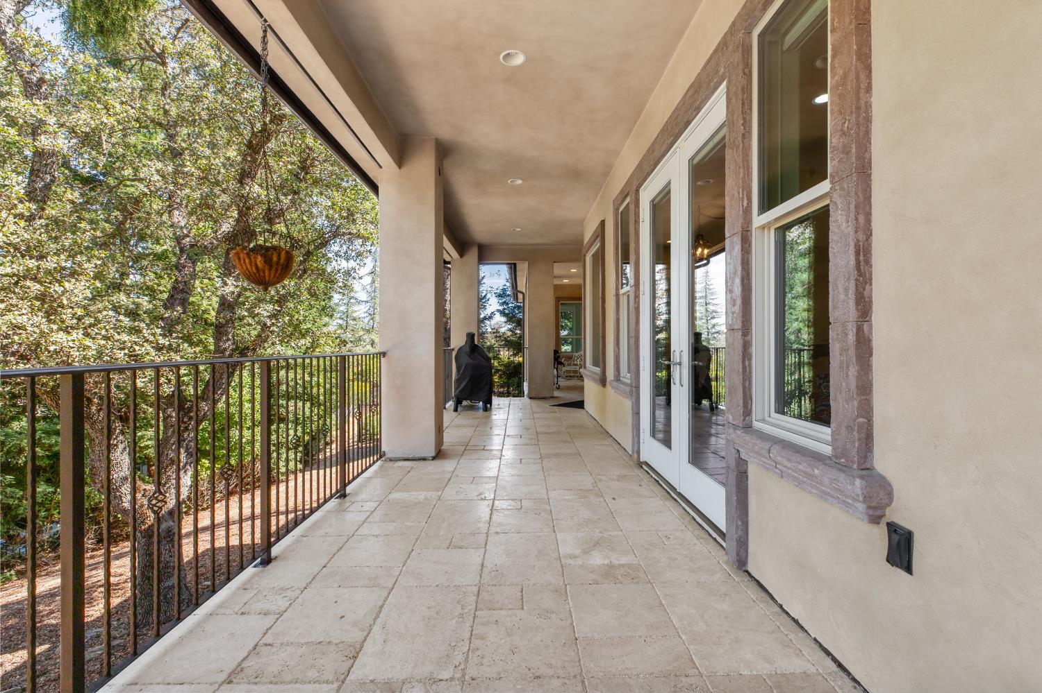 91 Knolls Ct, Copperopolis, CA 95228