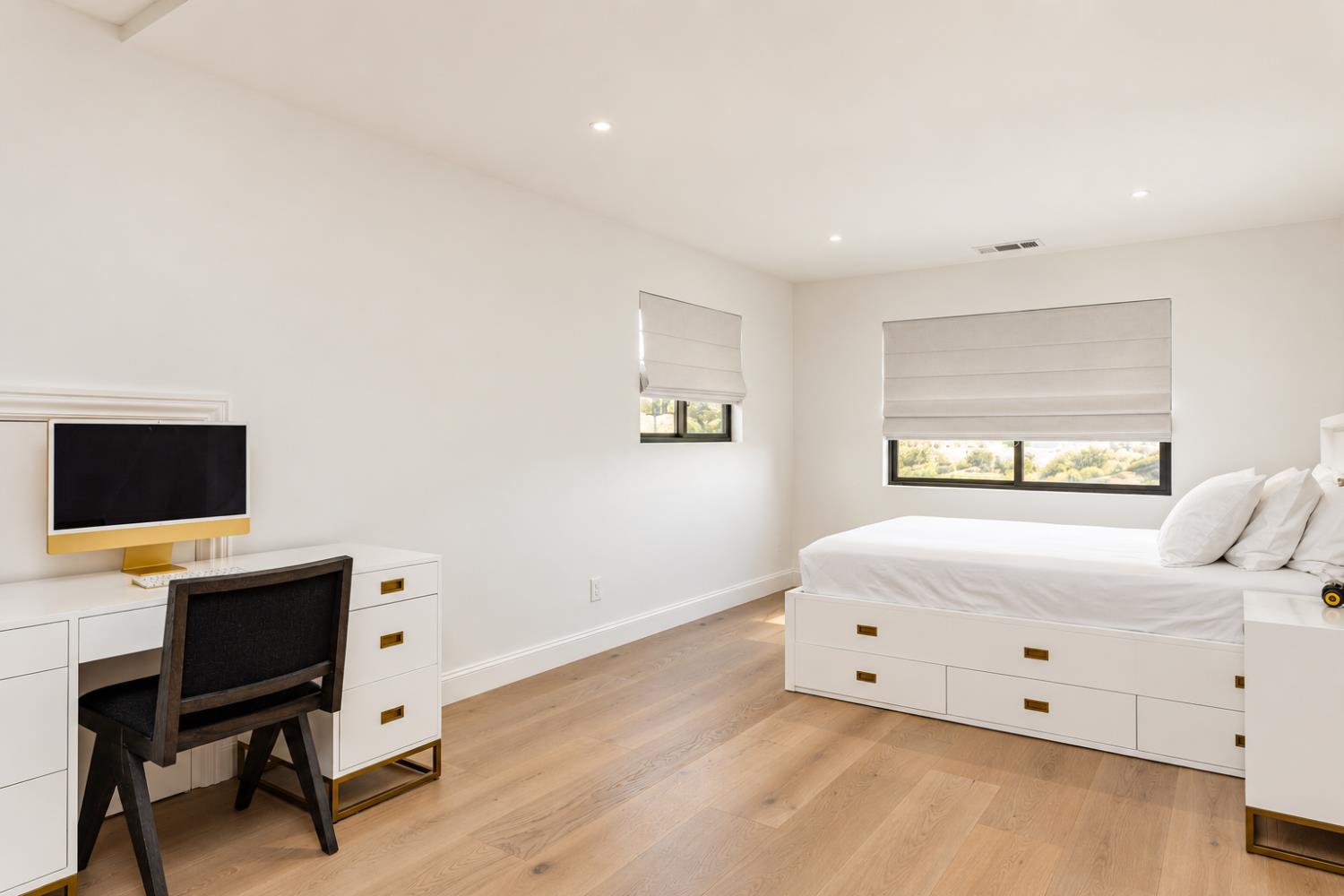 609 Bing Way, Modesto, CA 95356