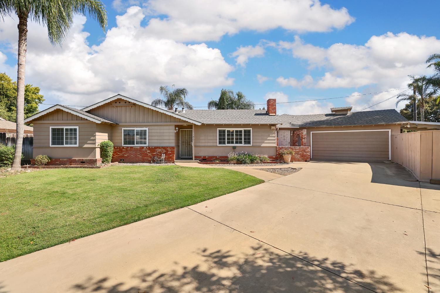120 Andrews Ct, Turlock, CA 95380