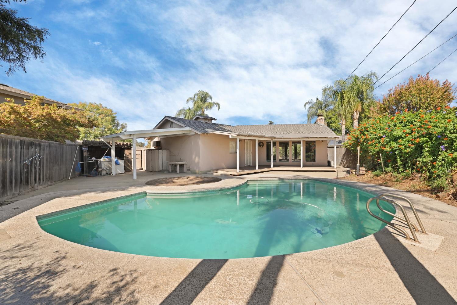 120 Andrews Ct, Turlock, CA 95380