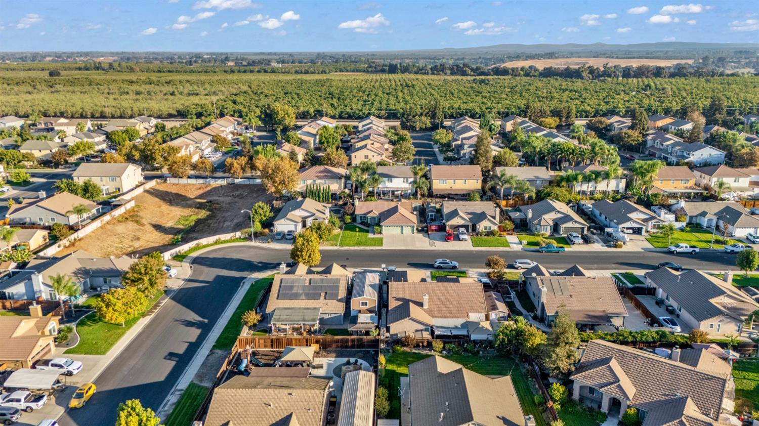 7413 Morgan Lynn Ln, Hughson, CA 95326