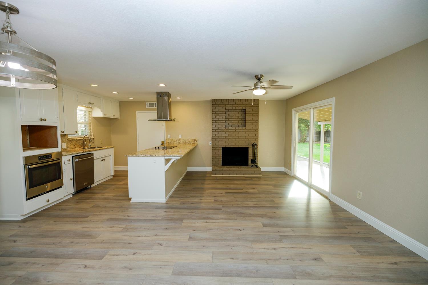 2516 Riedel Way, Modesto, CA 95355