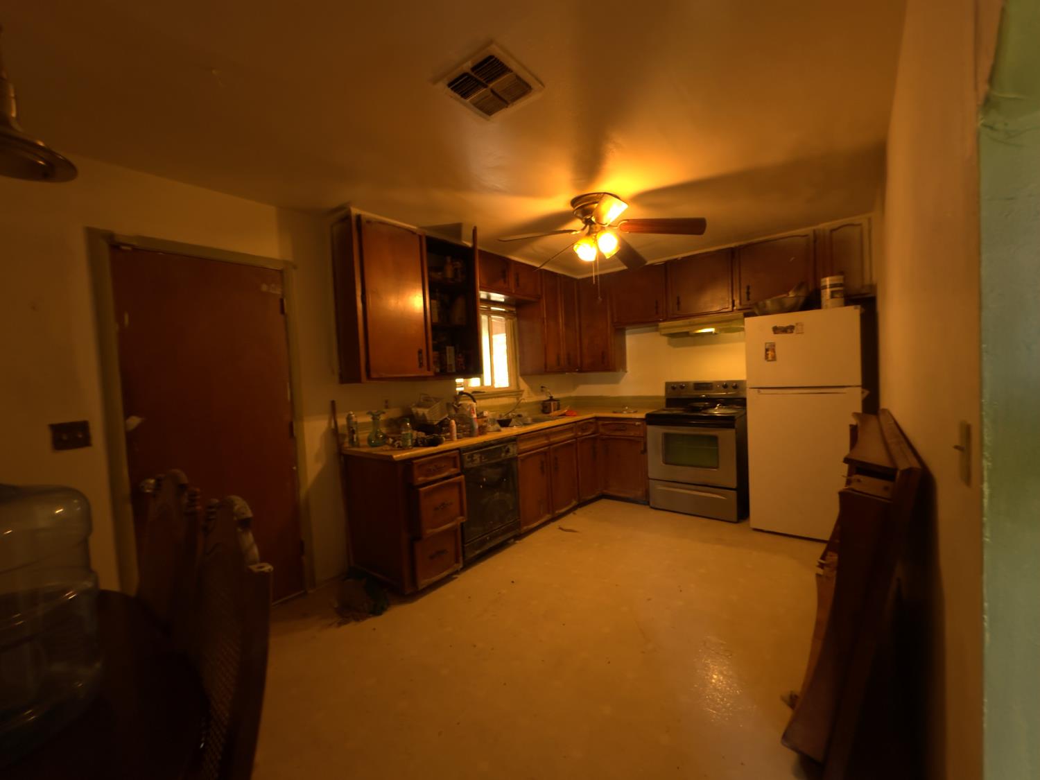 1132 School Ln, Atwater, CA 95301