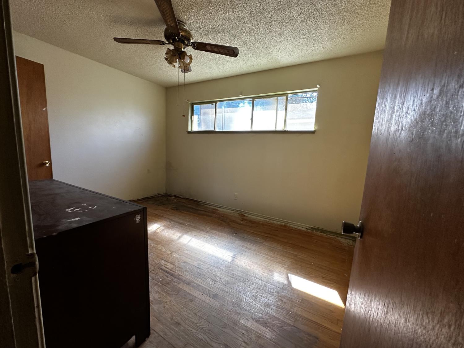 1132 School Ln, Atwater, CA 95301