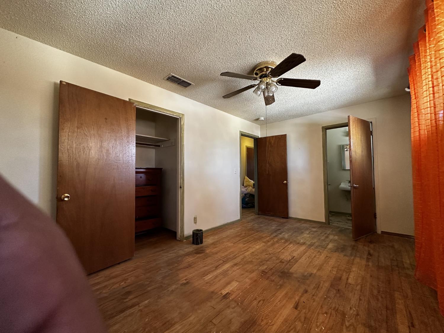 1132 School Ln, Atwater, CA 95301
