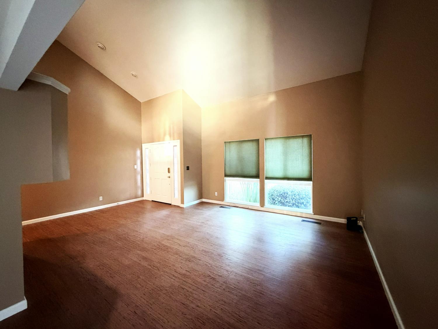 1425 Forest Dr, Turlock, CA 95380