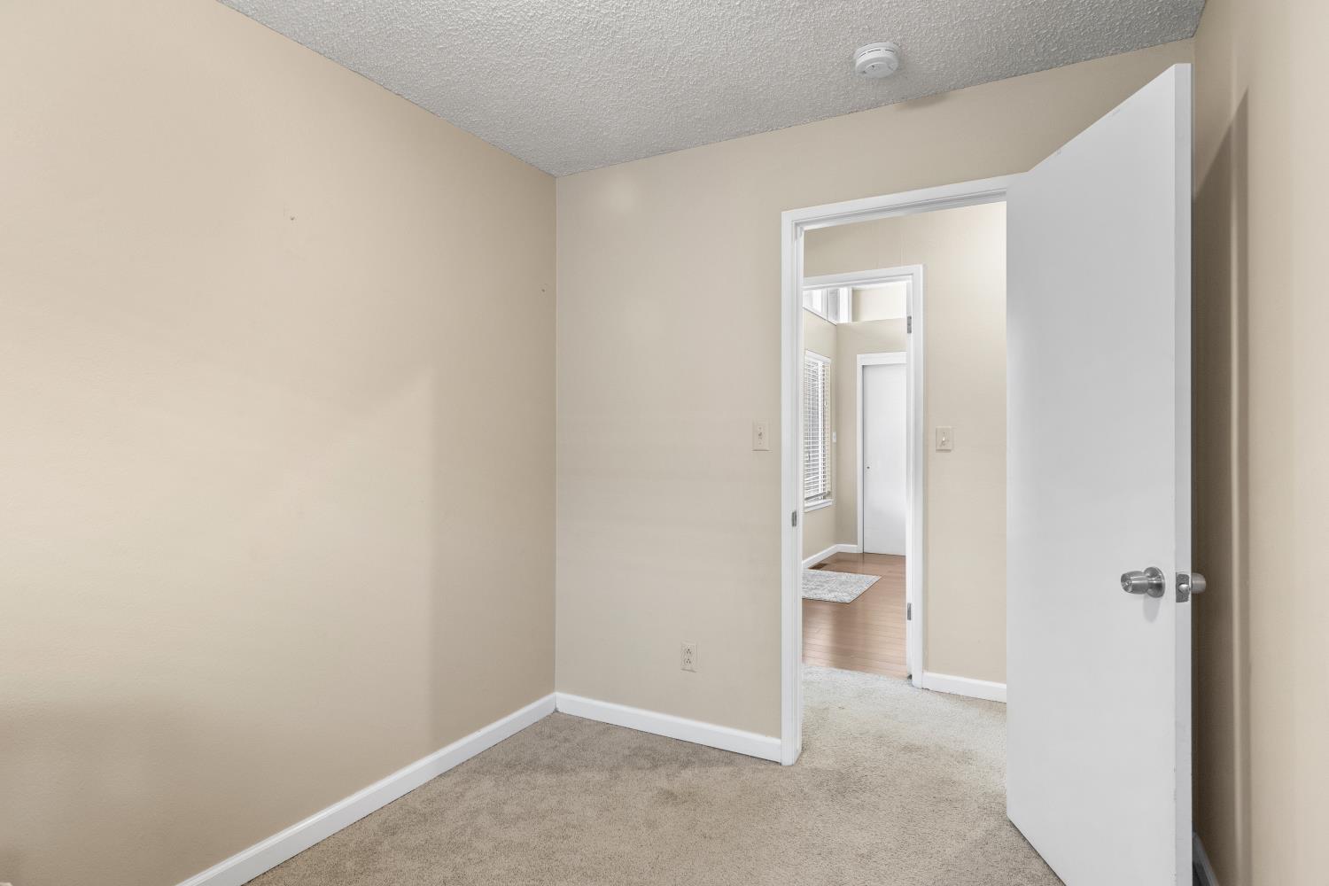 3724 Stanislaus St, Riverbank, CA 95367