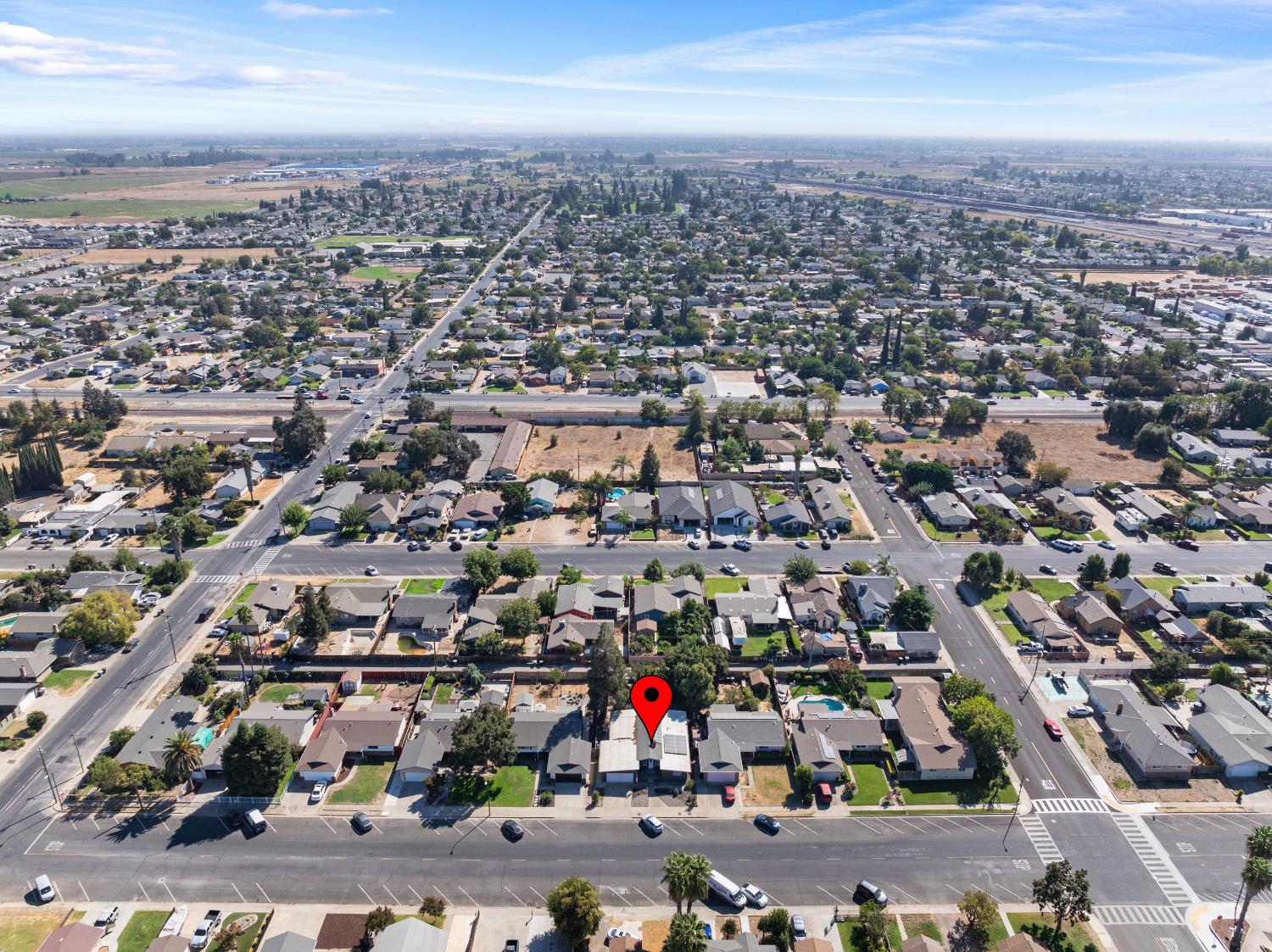 3724 Stanislaus St, Riverbank, CA 95367